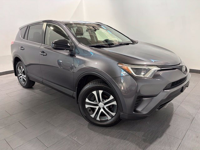 Used 2018 Toyota RAV4 LE w/ All Weather Liner Package AWD/4WD image 7