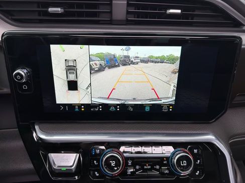 Used 2022 GMC Sierra 1500 Denali AWD/4WD image 24