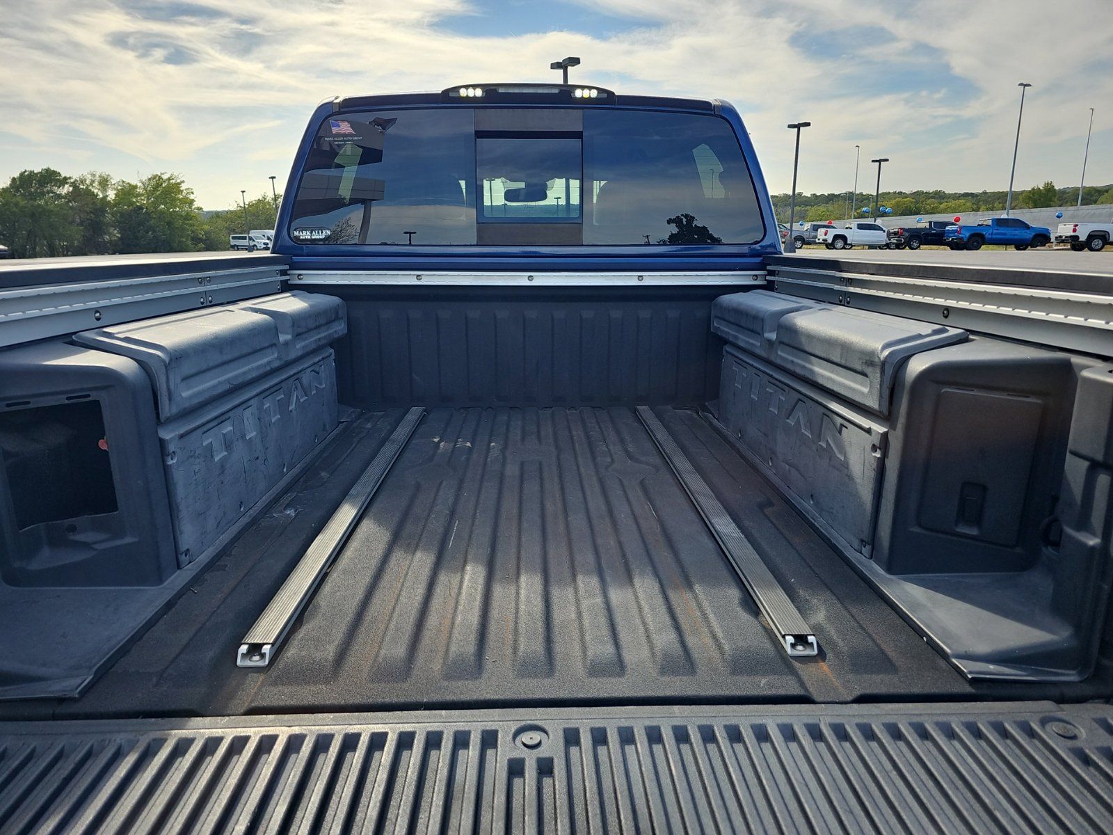 Used 2019 Nissan Titan Platinum Reserve w/ Platinum Utility Package AWD/4WD image 6