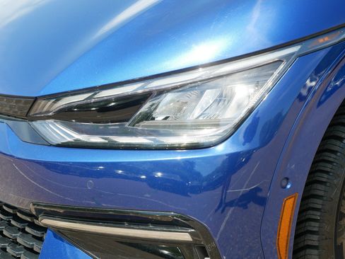 Certified 2024 Kia EV6 GT-Line AWD/4WD image 16