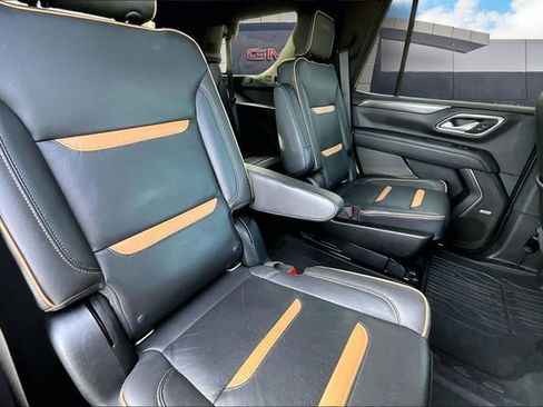 Used 2021 GMC Yukon AT4 w/ Technology Package image 28