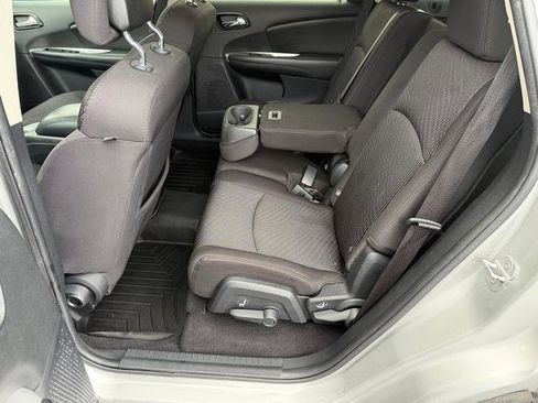Used 2013 Dodge Journey SXT image 11