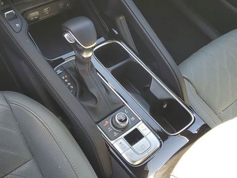 Used 2023 Kia Telluride EX X-Line AWD/4WD image 21