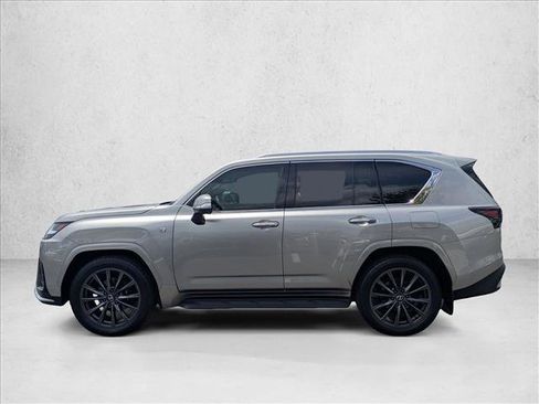 Used 2024 Lexus LX 600 F Sport AWD/4WD image 9