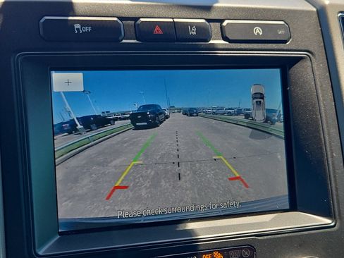 Used 2020 Ford Expedition XLT w/ Equipment Group 201A RWD image 22
