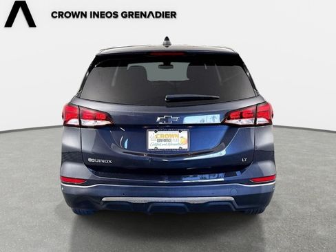 Used 2022 Chevrolet Equinox LT w/ Driver Convenience Package FWD image 6