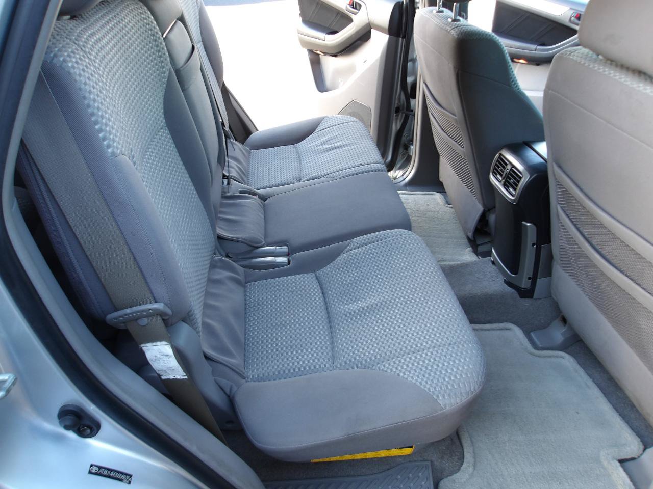 Used 2006 Toyota 4Runner SR5 AWD/4WD image 13