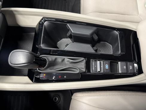 Used 2024 Honda Accord EX-L image 19