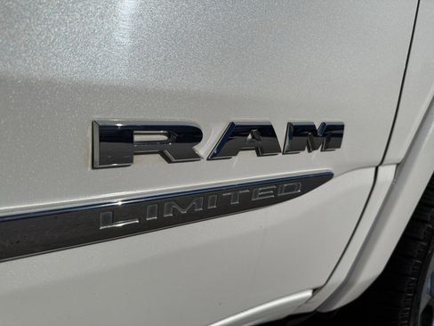 Used 2020 RAM 1500 Limited image 12