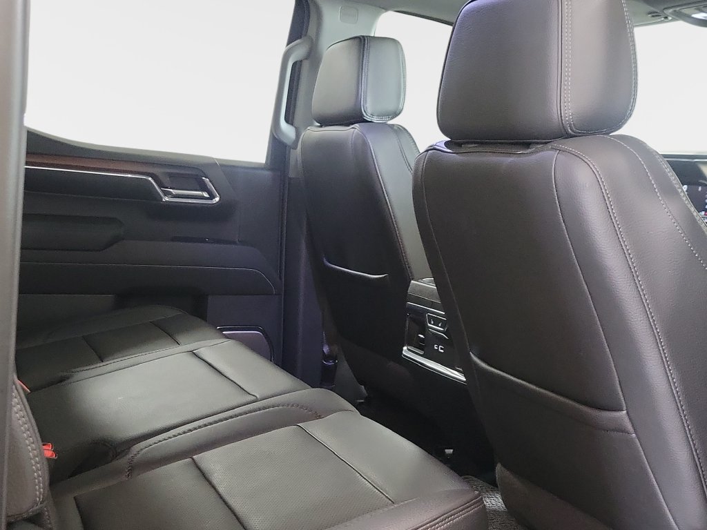 Used 2024 GMC Sierra 1500 Denali AWD/4WD image 16