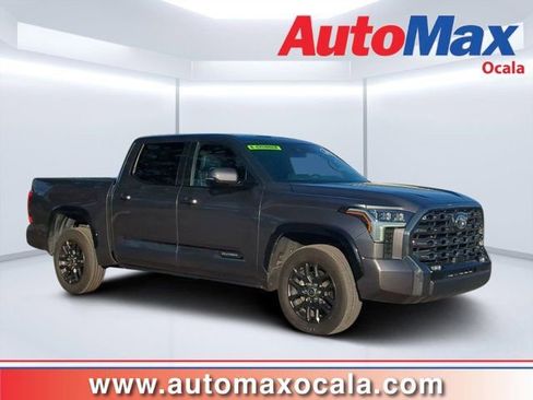 Used 2023 Toyota Tundra Platinum image 1