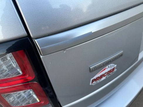 Used 2014 Land Rover Range Rover Long Wheelbase Autobiography image 12