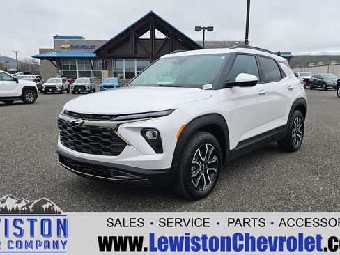 Certified 2024 Chevrolet TrailBlazer ACTIV w/ Convenience Package image 1