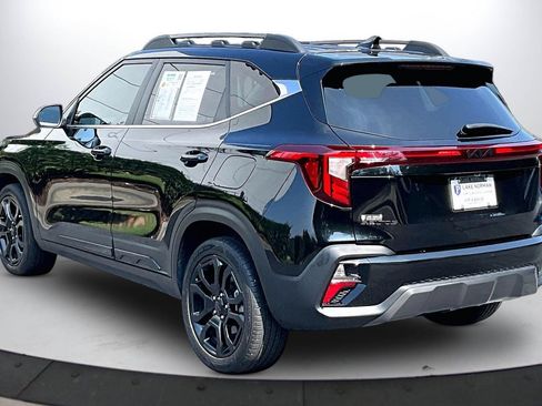 Used 2025 Kia Seltos X-Line AWD/4WD image 6