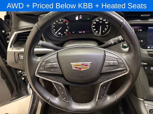 Used 2020 Cadillac XT5 Premium Luxury AWD/4WD image 11