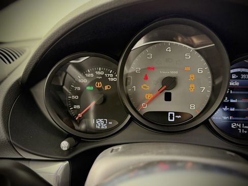 Used 2024 Porsche 718 Boxster S image 27