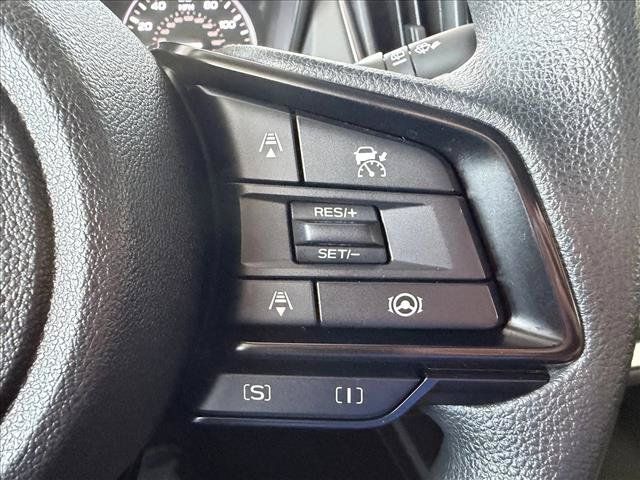 Used 2025 Subaru Crosstrek 2.5i Premium AWD/4WD image 18