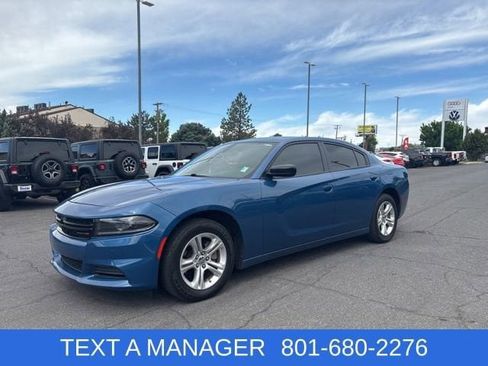 Used 2023 Dodge Charger SXT RWD image 6
