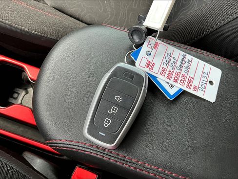 Used 2022 Jeep Renegade Trailhawk image 12