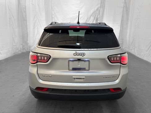 Used 2025 Jeep Compass Limited AWD/4WD image 6