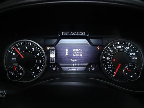 Used 2025 RAM 1500 Big Horn AWD/4WD image 23