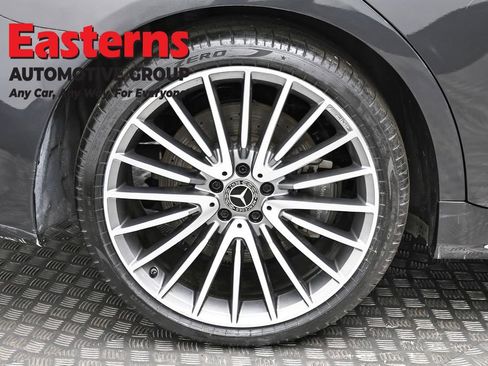 Used 2023 Mercedes-Benz S 500 4MATIC image 34