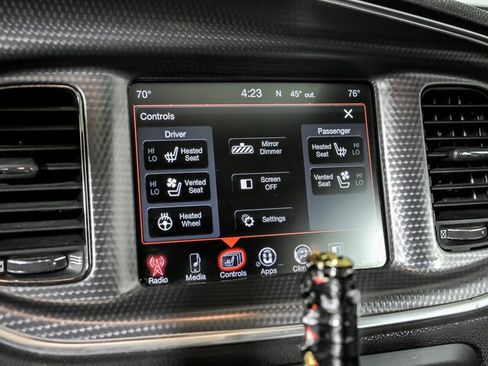 Used 2016 Dodge Charger SRT Hellcat w/ Harman/Kardon Audio Group image 29