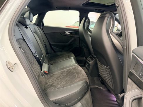 Used 2019 Audi S4 Prestige w/ Prestige Package image 66