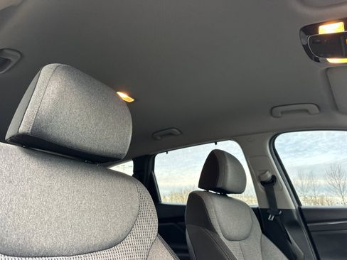 Used 2022 Hyundai Santa Fe SEL Convenience w/ Cargo Package image 17