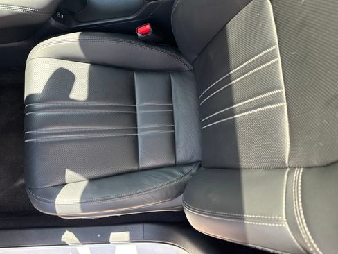 Used 2024 Honda HR-V EX-L image 13