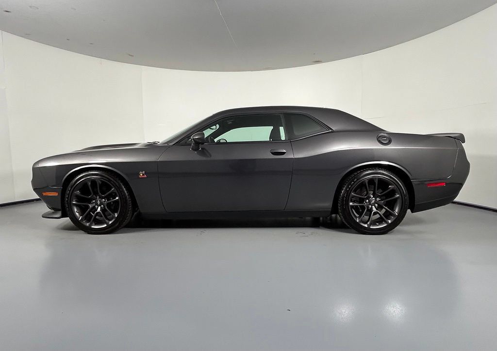 Used 2021 Dodge Challenger R/T Scat Pack RWD image 4