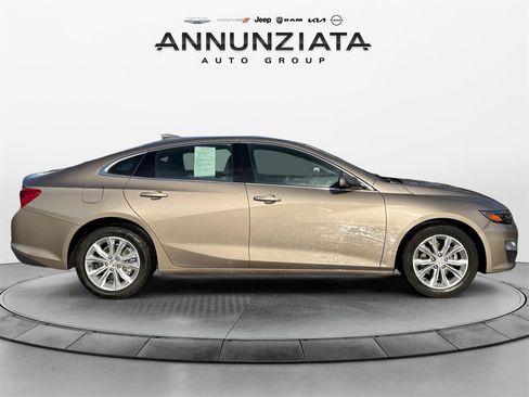 Used 2024 Chevrolet Malibu LT image 6