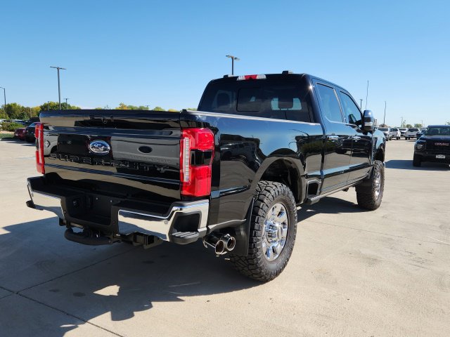 Used 2025 Ford F250 Lariat w/ Lariat Ultimate Package AWD/4WD image 3