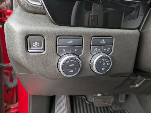 Used 2022 GMC Sierra 1500 Elevation image 14