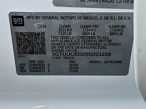 Used 2025 GMC Sierra 1500 Elevation w/ Preferred Package AWD/4WD image 21