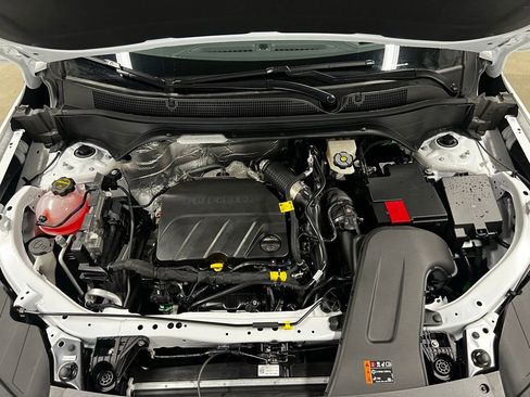 New 2026 Chevrolet Trax LT w/ Sunroof Package image 33