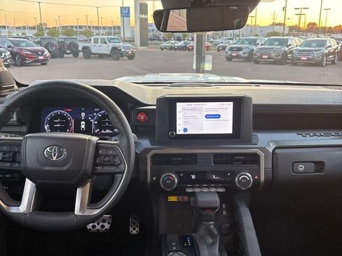 Used 2024 Toyota Tacoma SR5 image 21