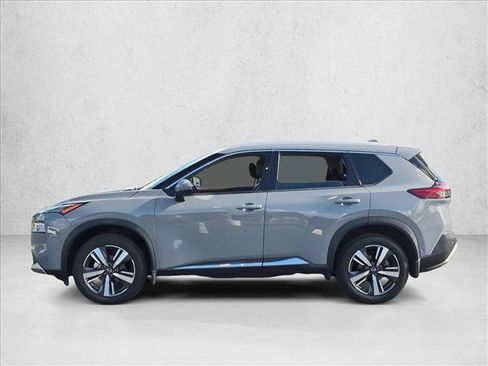 Used 2022 Nissan Rogue Platinum w/ Head-Up Display Package AWD/4WD image 8