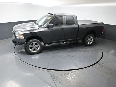 Used 2017 RAM 1500 Express w/ Express Value Package AWD/4WD image 52