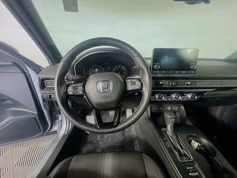 Used 2024 Honda Civic Sport image 14