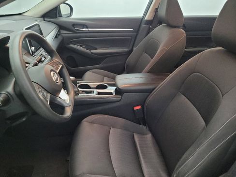 Used 2023 Nissan Altima 2.5 SV image 17