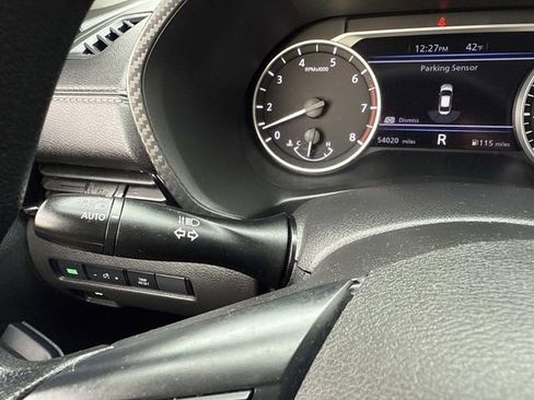 Used 2023 Nissan Sentra SV image 32