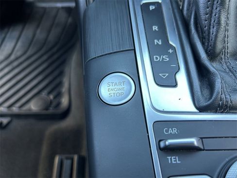 Used 2017 Audi A3 e-tron Premium image 23