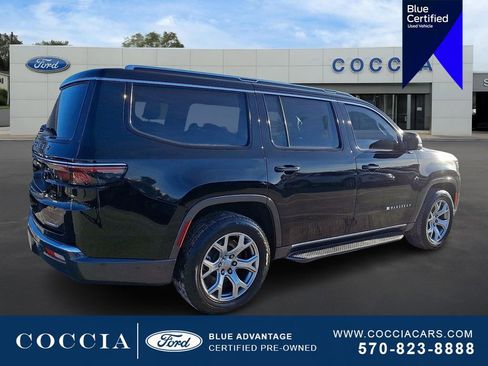 Used 2022 Jeep Wagoneer Series I w/ Convenience Group I image 4