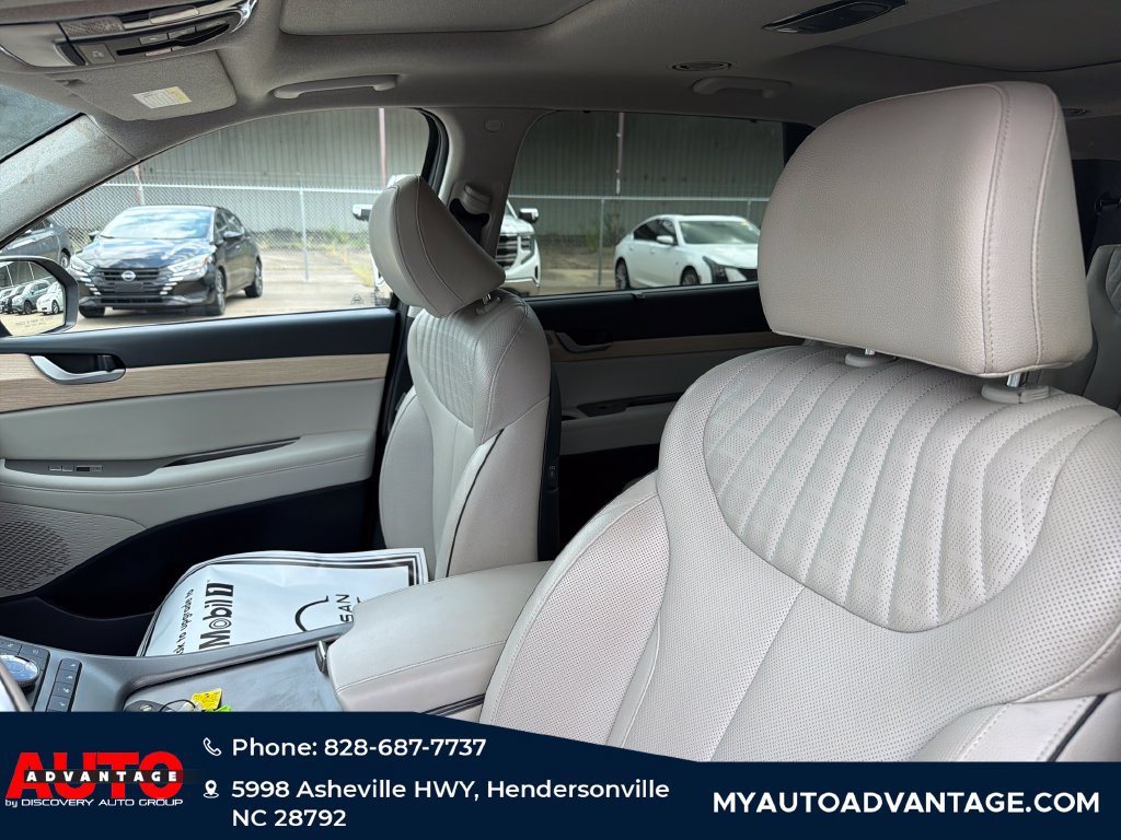 Used 2024 Hyundai Palisade Limited AWD/4WD image 12