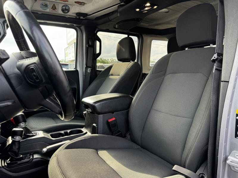 Used 2021 Jeep Wrangler Unlimited Sport AWD/4WD image 22