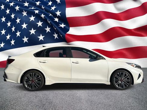 Used 2022 Kia Forte GT w/ GT2 Package FWD image 4