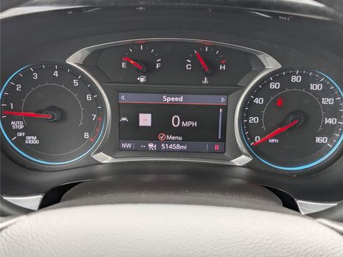 Used 2022 Chevrolet Traverse LT w/ LT Premium Package AWD/4WD image 36