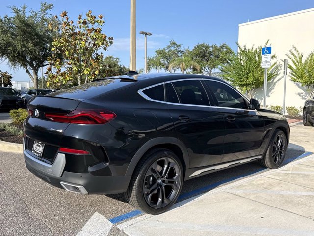 Used 2022 BMW X6 xDrive40i w/ Premium Package AWD/4WD image 3