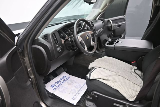 Used 2013 Chevrolet Silverado 1500 LT w/ Convenience Package RWD image 17